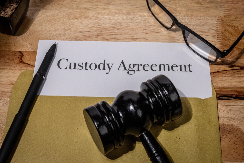 Parenting and Property Resolved Without Court | EAS Legal