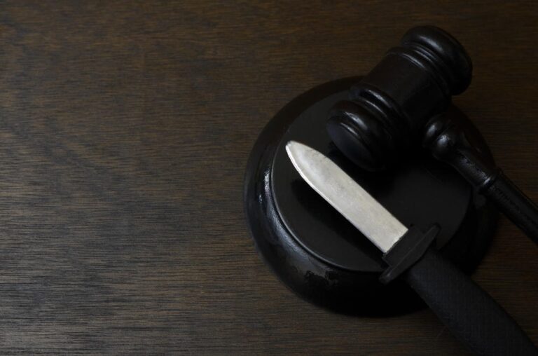 No Conviction for Teen on Threat and Weapons Charges | EAS Legal